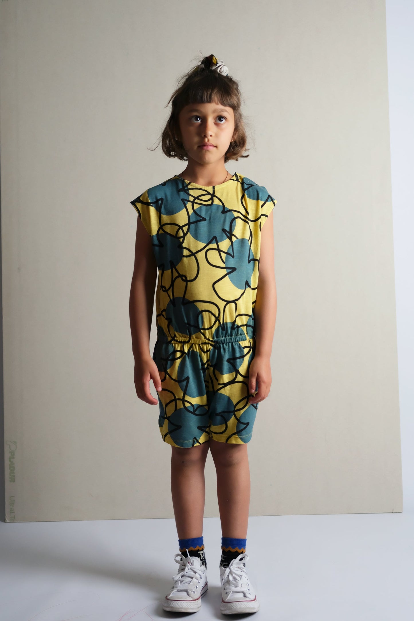 Ema Retro Flowers Yellow